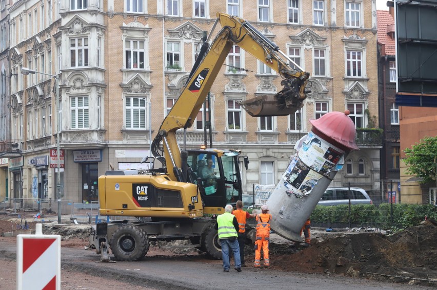 Trwa przebudowa ulicy 3 Maja w Chorzowie....