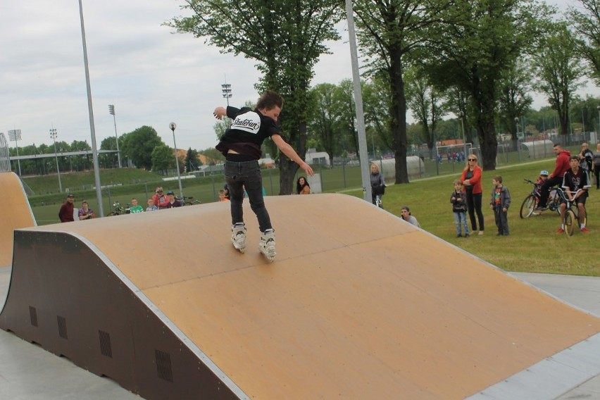 Pokaz ekstremalnej jazdy na skateparku [FOTO]