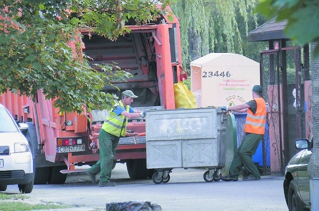 W magistracie zapewniają, że brodniczanie całkiem nieźle radzą sobie z segregacją odpadków. - Będziemy nadal zachęcać do selektywnej zbiórki - mówi Sławomir Wetzel.