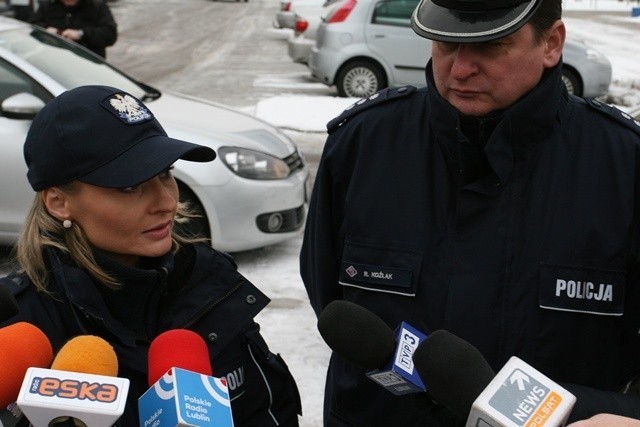 Akcja policji i stacji kontroli pojazdów. Kierowca za darmo wyreguluje światła