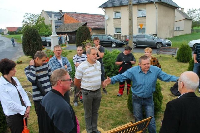 Mieszkańcy nie chcą, by na zadbanym skwerze stanęła przepompownia ścieków.