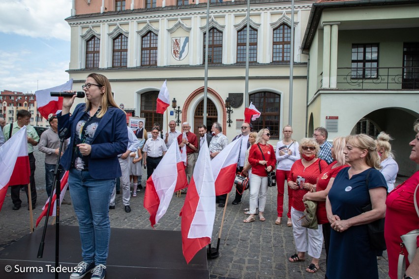Kampania PiS. Marszałek Sejmu RP Elżbieta Witek w Stargardzie. Fotoreportaż Tadeusza Surmy  