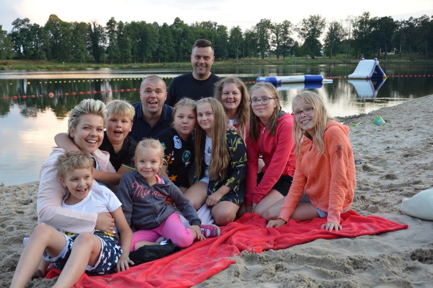 Gdy nad Bałtykiem zamyka się z powodu sinic kolejne plaże,...