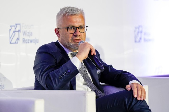 Krzysztof Nowicki z zarządu PKN Orlen zapewnia, że sprzedaż Saudyjczykom udziałów w Rafinerii Gdańskiej nie będzie miało negatywnego wpływu na bezpieczeństwo energetyczne Polski