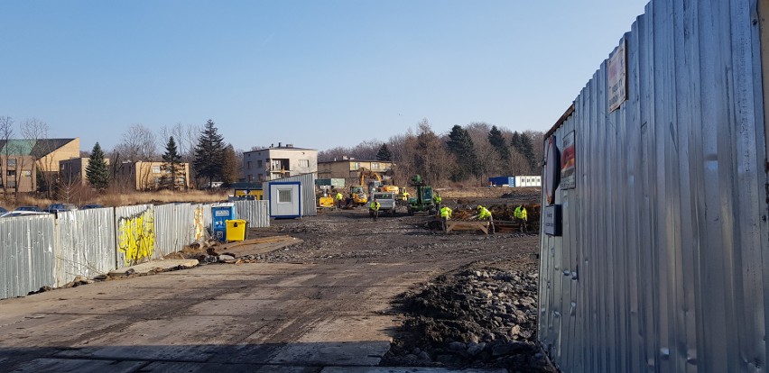 Budowa nowego marketu Kaufland w Katowicach przy...