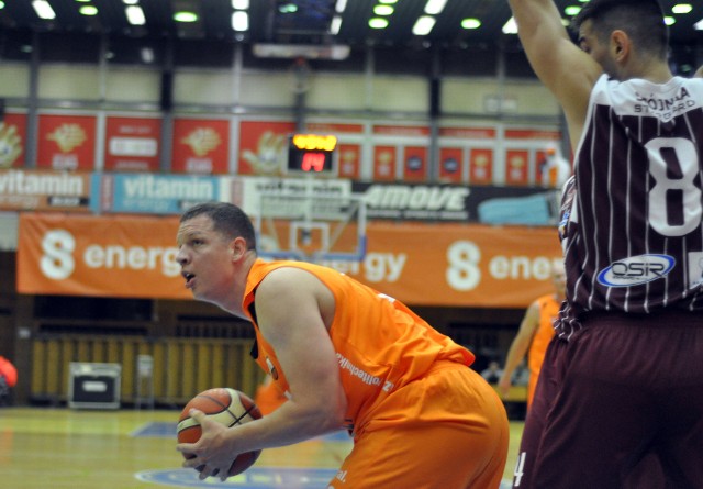 Jakub Dłuski (R8 Basket AZS Politechnika Kraków)