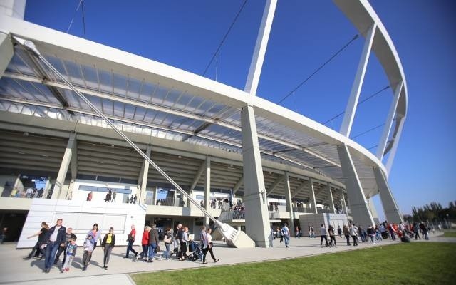 Bramy Stadionu Śląskiego będą otwarte już od godziny 15....