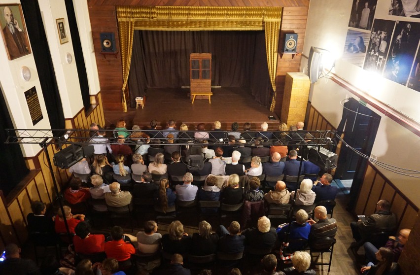 W Maszkienicach zaczyna działać niezależny teatr. Spektakle będą organizowane kilka razy w roku. Są też inne zamierzenia