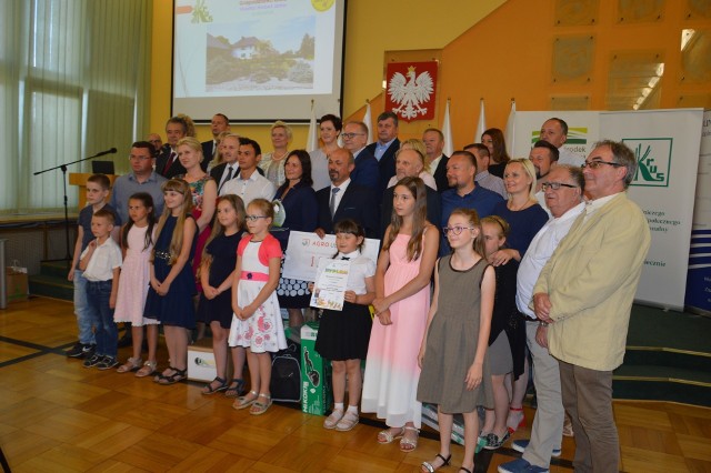 W ubiegłym roku laureaci konkursu plastycznego KRUS dla uczniów zostali nagrodzeni podczas uroczystej gali w Opolu.