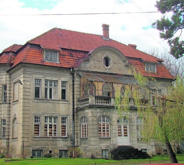 Pałac w Jaszczurowej przy Jeziorze Mucharskim zostanie odrestaurowany.