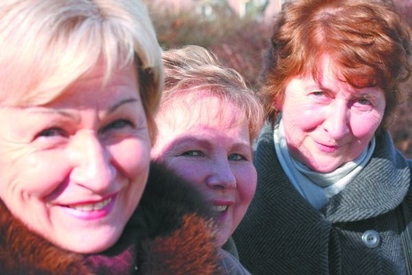 Od lewej: Łucja, Regina, Marylka - białostockie amazonki, którym radość daje niesienie pomocy innym kobietom
