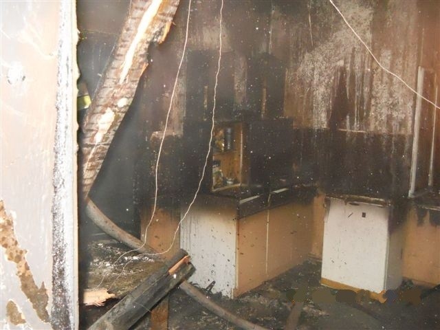 mieszkanie uległo doszczętnemu spaleniu
