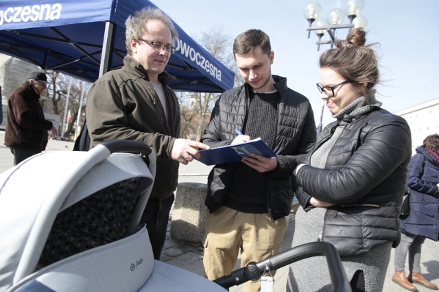 Pod inicjatywą zorganizowania referendum w ciągu pierwszych dwóch godzin podpisało się ponad 100 osób. 