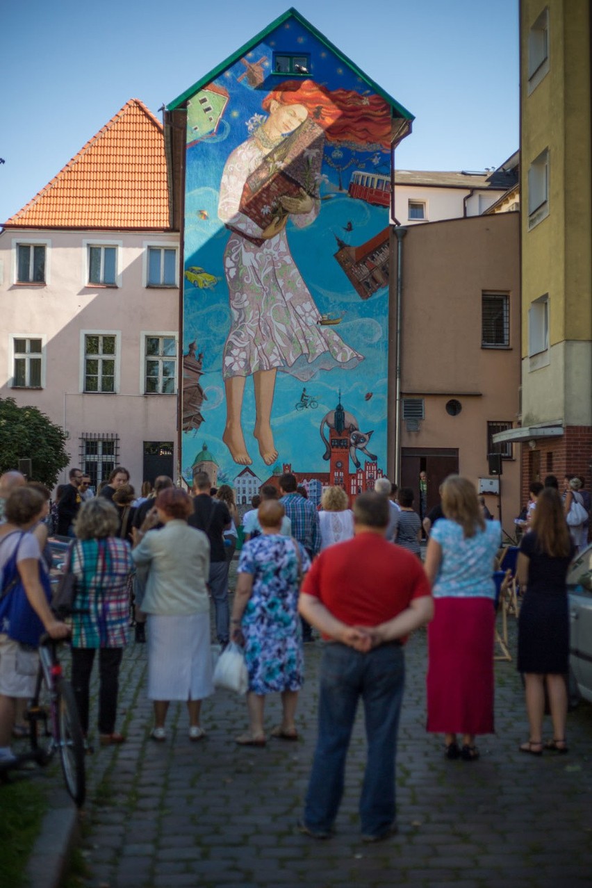 Nowy mural w Słupsku (wideo, zdjęcia)