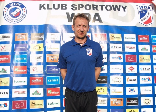 Wda Świecie była ostatnim klubem w karierze piłkarskiej Grzegorza Wódkiewicza. Teraz popularny "Wóda" podjął się trudnego zadania utrzymania jej w III lidze po odejściu kilku ważnych zawodników.