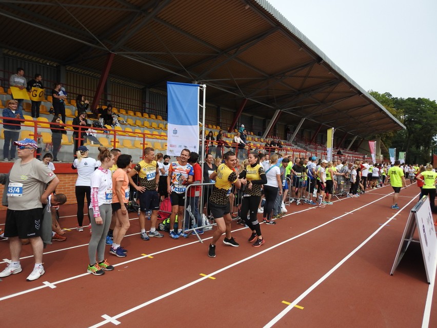 3. PKO Bieg Charytatywny w Białymstoku na stadionie ZOS...