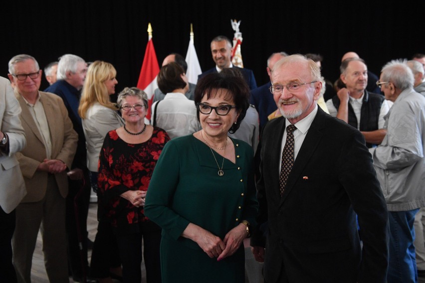 Marszałek Sejmu Elżbieta Witek spotkała się z Polonią w Kanadzie. „Przekonujcie wszystkich, że trzeba pomóc Ukrainie wygrać tę wojnę