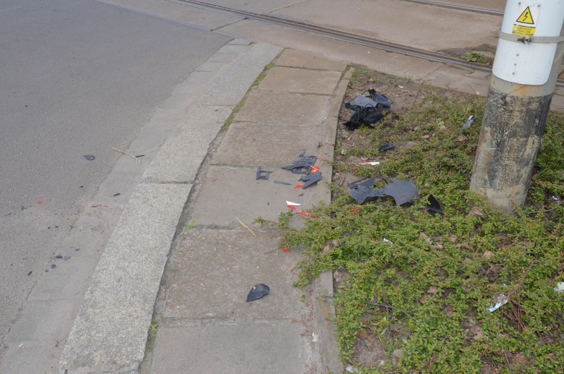 Wrocław: Wypadek na al. Hallera. Motocykl zderzył się z samochodem (FOTO)