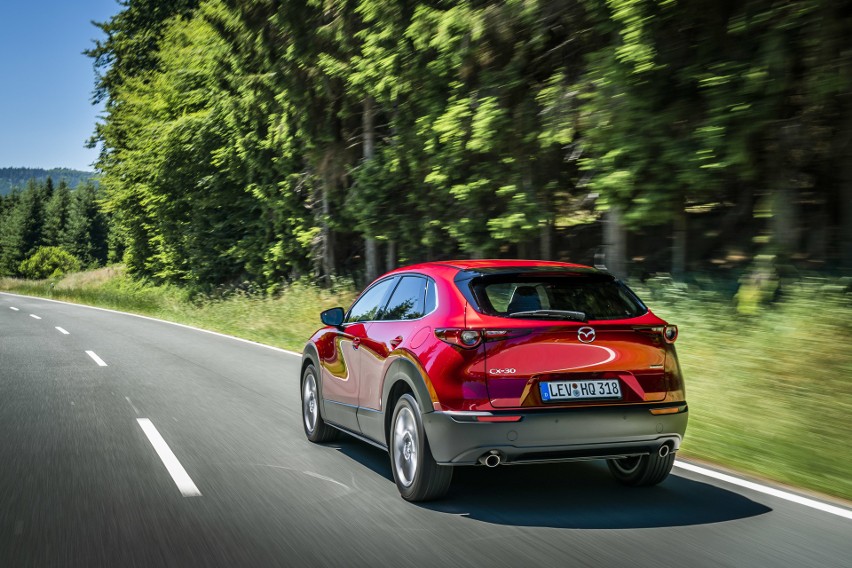 Co prawda Mazda CX-30 zadebiutowała jakiś czas temu i miała...