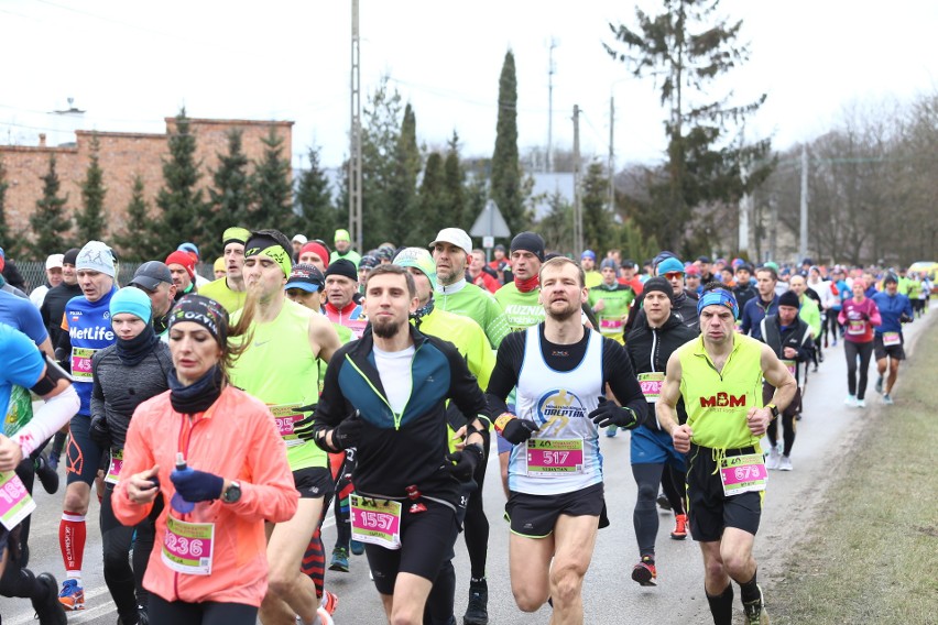 Półmaraton Wiązowski 2020: Wyniki, zdjęcia uczestników, trasy wszystkich biegów