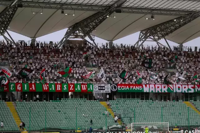 Bez dystansu między miejscami. "Żyleta" dopinguje razem