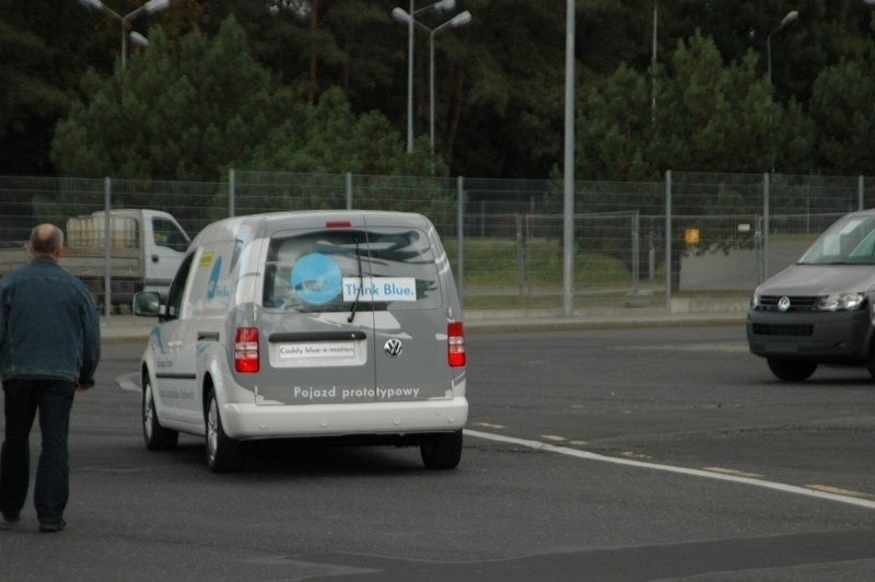 Elektryczny VW Caddy.