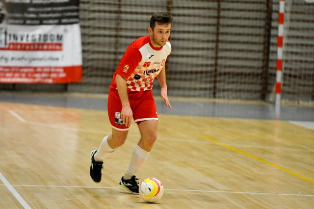 Gredar brzeg - bsf bochnia 1 liga futsalu futsal pilka nozna halowa fot. oliwer kubus n/z michal grochowski