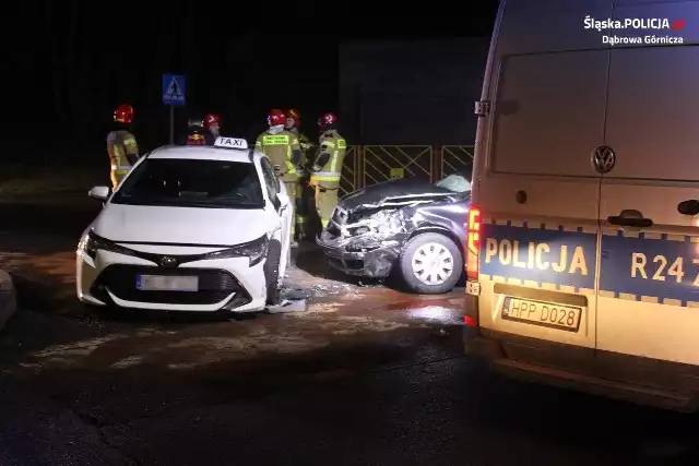 Mieszkaniec Sosnowca doprowadził do wypadku, a potem uciekła z miejsca zdarzeniaZobacz kolejne zdjęcia/plansze. Przesuwaj zdjęcia w prawo naciśnij strzałkę lub przycisk NASTĘPNE