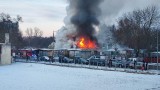 Pożar na kołobrzeskim bazarze. W pogorzelisku znaleziono ciało