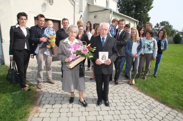 Stanisław i Jadwiga Wieczorek swój jubileusz obchodzili w niedzielę w gronie najbliższej rodziny.