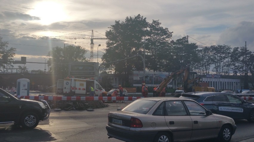 Zachód miasta bez tramwajów. Zamknięte torowisko na Legnickiej