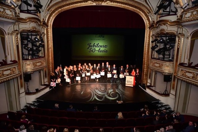 Laureatów Karet nagrodzimy w szacownych wnętrzach Teatru Horzycy