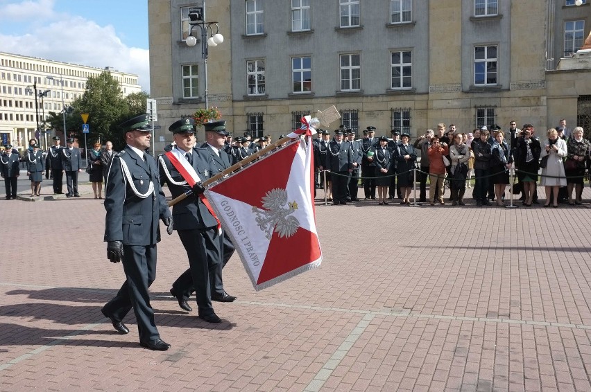 Dzień Służby Celnej na Śląsku. Sztandar dla Izby Celnej w Katowicach [ZDJĘCIA]