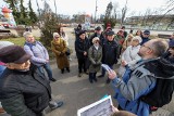 Toruń. Spacer śladami Chełmionki. Jak zmieniła się ta dzielnica Torunia?