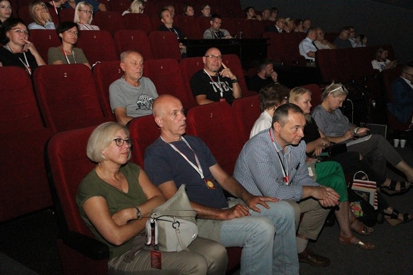 Najazd ludzi kina na Włoszczowę. Muza gościła ponad 100 kiniarzy z całej Polski. Grzegorz Krzywonos Kiniarzem Roku (MNÓSTWO ZDJĘĆ, WIDEO)