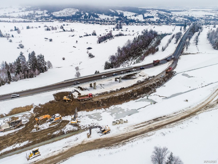 Mimo zimy prace przy budowie nowej zakopianki Rdzawka - Nowy...