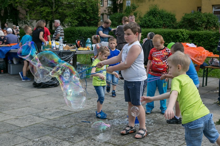 Kraków. Pogromcy bazgrołów znów w akcji! [ZDJĘCIA]