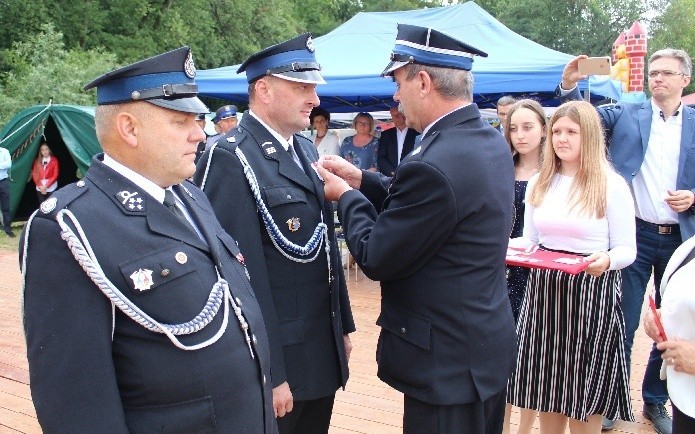 Medale z okazji jubileuszu 90-lecia jednostki w Cieszkowach...