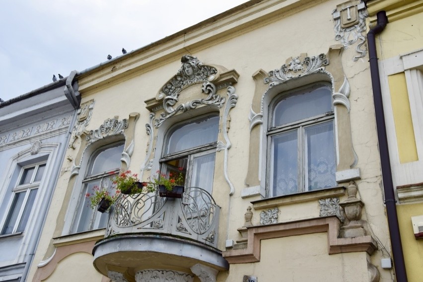 Piękne kamienice w centrum miasta