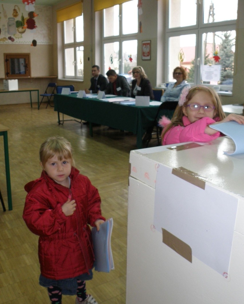 Wybory samorządowe 2014 w Mysłowicach: Głosowanie trwa. Jaka frekwencja? [ZDJĘCIA, AKTUALIZACJA]