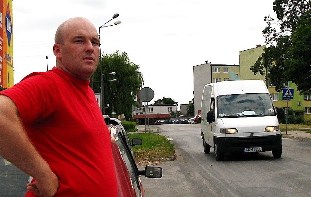 - To dobrze, że ulica Grudziądzka zostanie wyremontowana - mówi Marcin Rogucki, mieszkaniec Małego Pułkowa