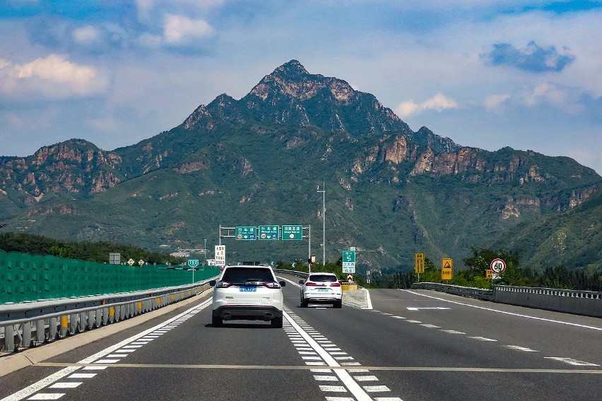 Chiny planują zbudować sieć autostrad i dróg ekspresowych o...