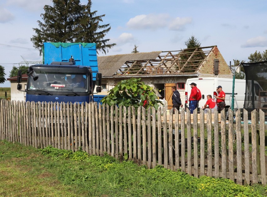 Remont domu państwa Szewczyków nadzoruje architekt Martyna...