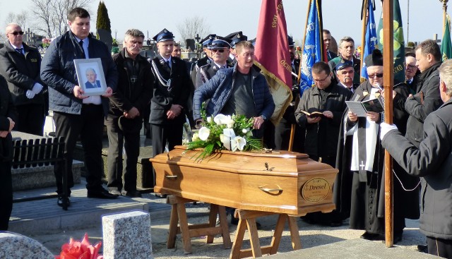 Pogrzeb Teofila Dresla odbył się w sobotę na cmentarzu parafialnym w Stopnicy.