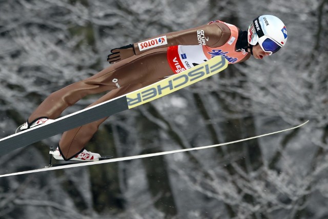 Kamil Stoch zajmuje 3. miejsce na półmetku MŚ w lotach "Oberstdorf 2018"