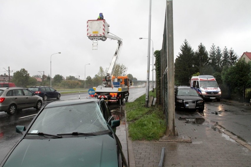 Wypadek na al. Sobieskiego. Cztery auta rozbite