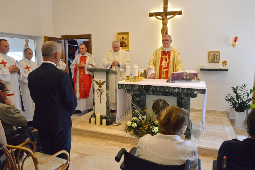 Msza święta w hospicjum w Kielcach rozpoczęła kampanię Pola Nadziei [ZDJĘCIA, WIDEO]