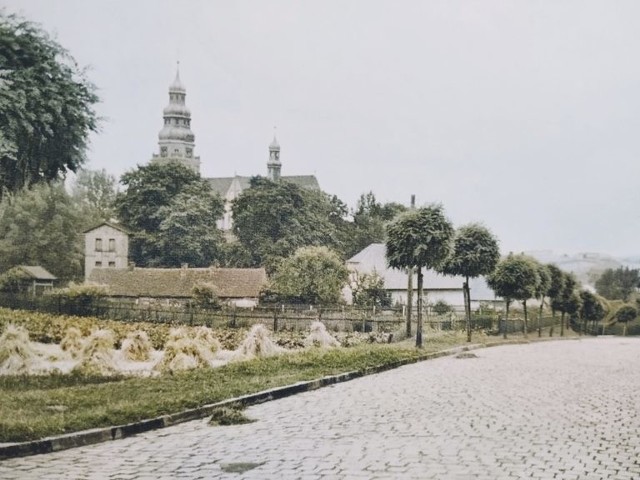 Taki był Wodzisław Śląski... Zobacz miasto na starych zdjęciach i grafikach. Przesuwaj zdjęcia w prawo - naciśnij strzałkę lub przycisk NASTĘPNE