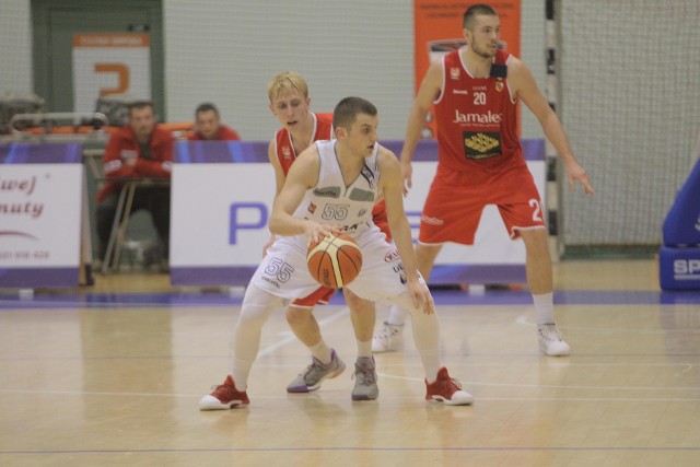 Koszykarze Biofarmu Basket Poznań i Jamaleksu Polonii Leszno po pierwszych meczach I rundy play-off nie mają się czym pochwalić