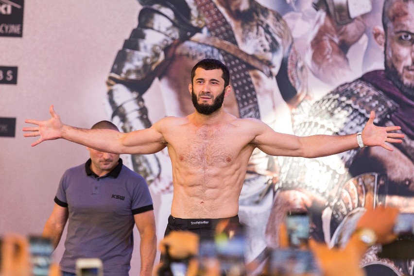 KSW 46 ONLINE: Kiedy walka Khalidov - Narkun. Gdzie oglądać...